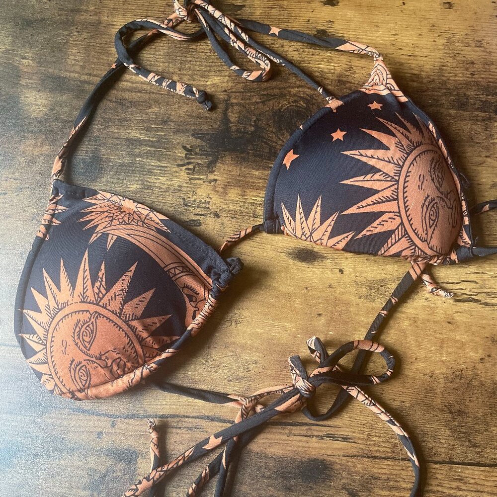 See You Monday Los Angeles Sun Bikini Top in Size Small